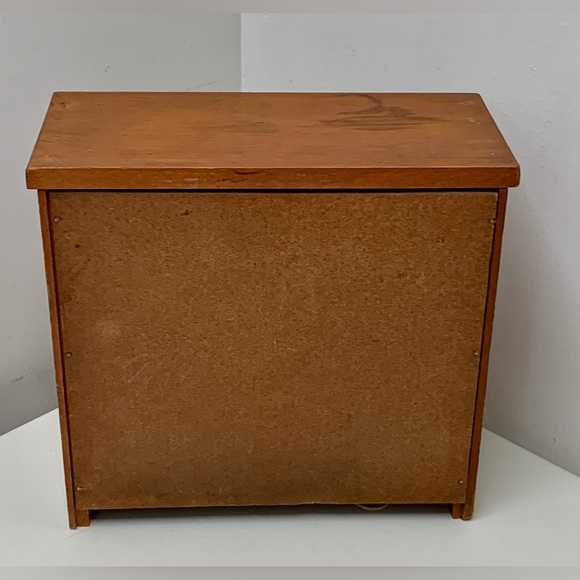 Mid Century Vtg Wooden Lithographed Puppy Dog 3 Drawer Doll Chest Dresser Trunk - Picture 5 of 13